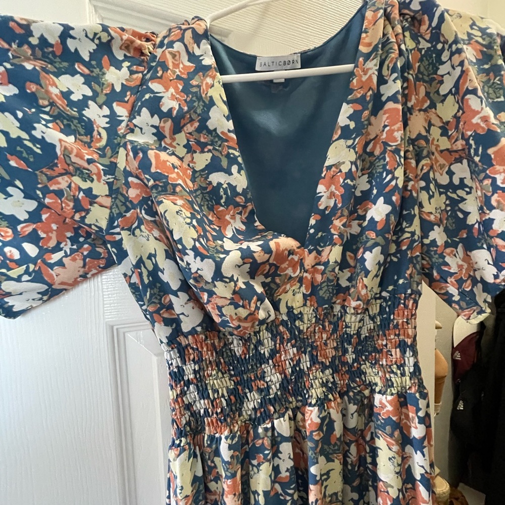 Like New Baltic Born Verona Smocked Maxi Dress | Blue Floral Size M